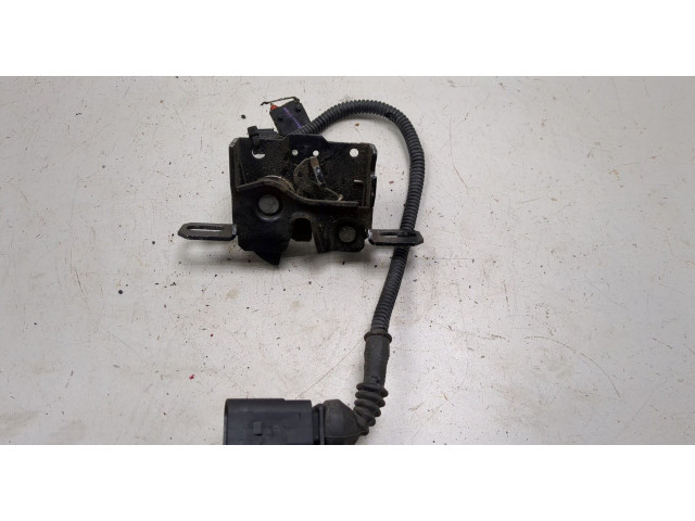 Замок капота  Audi A8 (D3) 2007-2010     