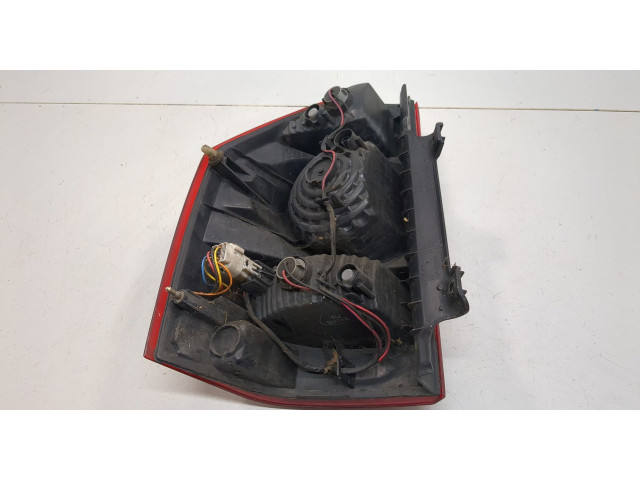 Задний фонарь