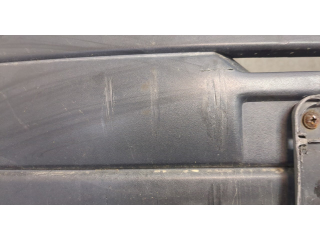 Бампер  Renault Scenic 1996-2002 передний   