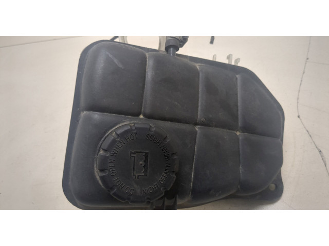 Бачок расширительный  Mercedes C W203 2000-2007 A2035000049   