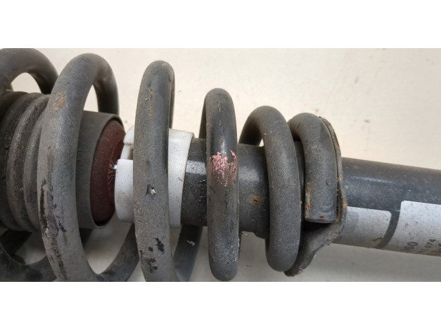 Стойка амортизатора Mitsubishi Galant 1997-2003 MR491592, MR235555, MB864801