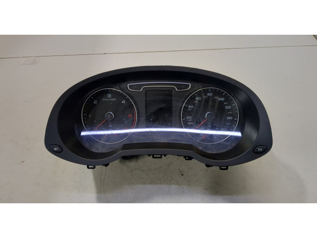 Панель приборов Audi Q3 2011-2018 8U0920980C