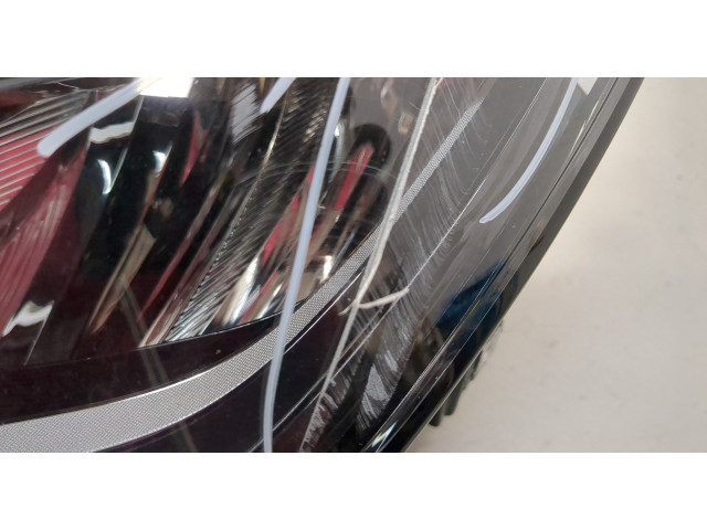 Фара передняя  Volkswagen ID.4 левая 