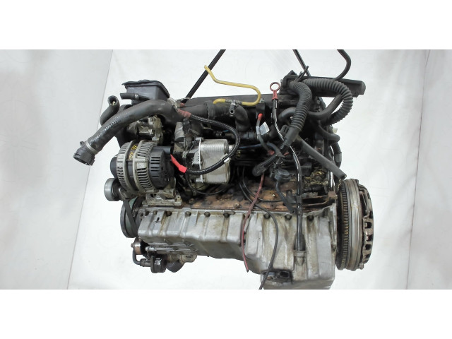 Клапанная крышка двигателя ДВС BMW 5 E39 1995-2003