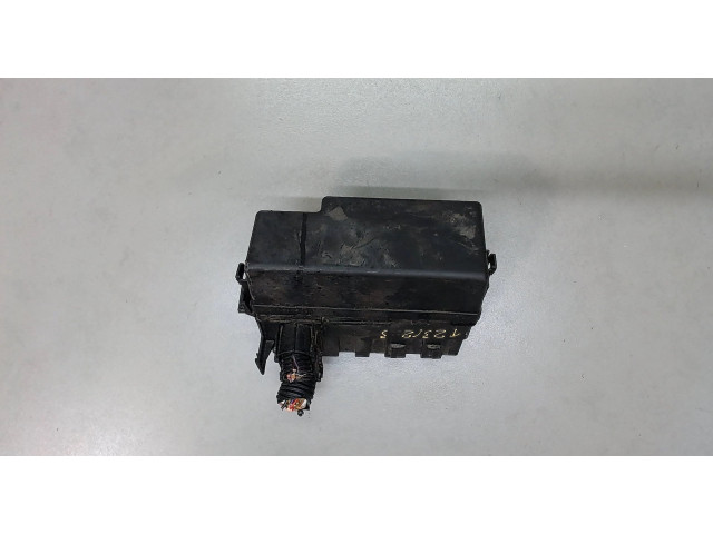 Блок предохранителей Nissan Pathfinder 2004-2014 2.5