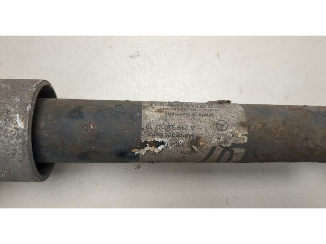 Стойка амортизатора Mercedes CLS C219 2004-2010