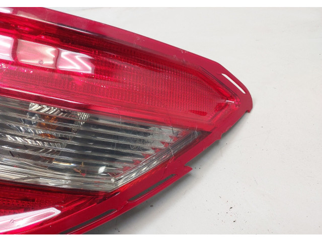 Задний фонарь        Mercedes C W204 2007-2013 