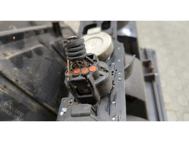 Задний фонарь          