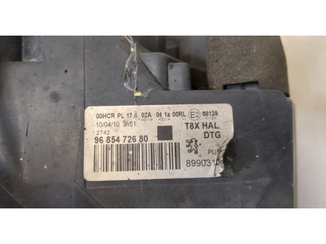 Фара передняя  Peugeot 5008 2009-2016 правая 