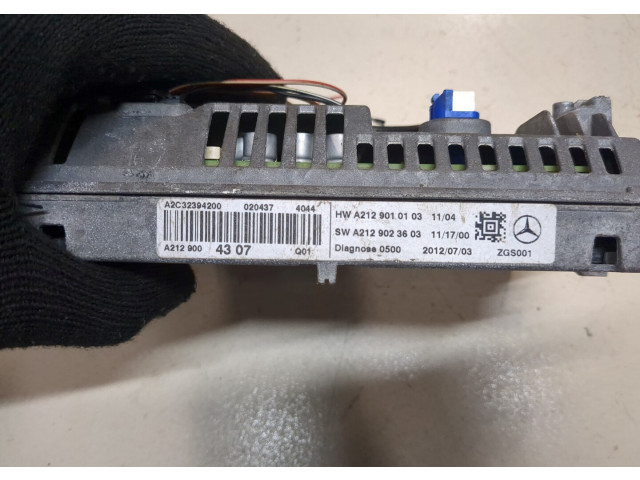 Дисплей бортового компьютера  Mercedes E W212 2009-2013        