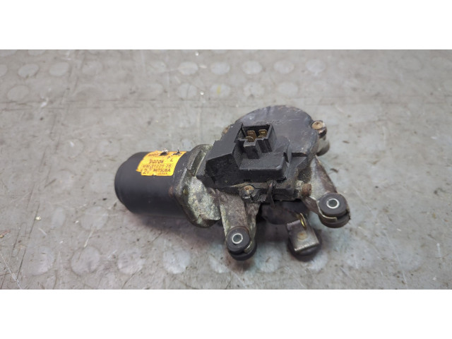 Двигатель стеклоочистителя (моторчик дворников) передний Mitsubishi Montero Sport / Pajero Sport