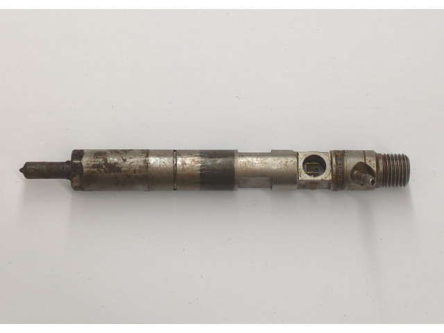 Форсунка топливная  Renault Clio 2005-2009    166001137R     