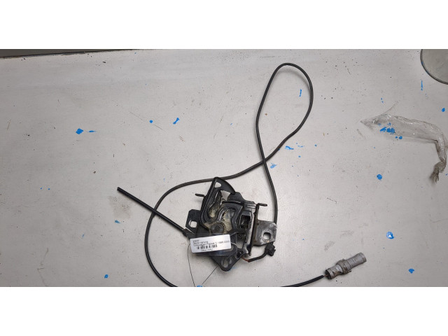 Замок капота  Volkswagen Passat 5 1996-2000     