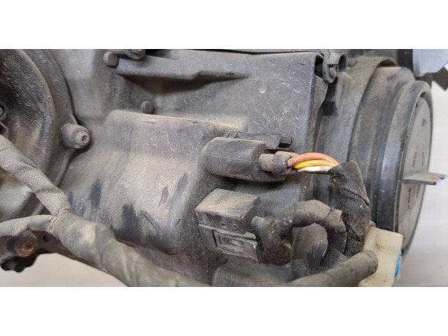 Фара передняя  Mercedes E W211 2002-2009 правая 