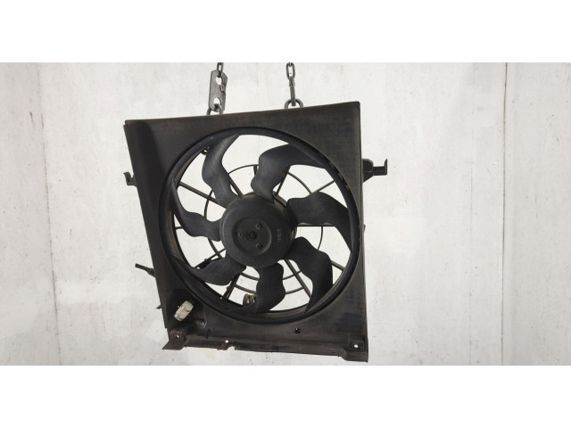 Вентилятор радиатора  KIA Ceed 2007-2012           