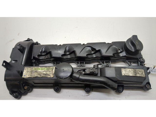 Клапанная крышка двигателя ДВС  Mercedes C W204 2006-2015 2.1  A6510100830   
