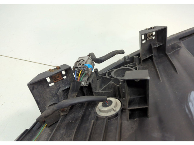 Фара передняя  Mazda CX-9 2007-2012 правая 