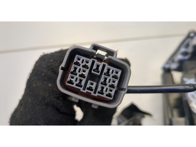 Фара передняя Mazda 3 (BP) 2019- правая