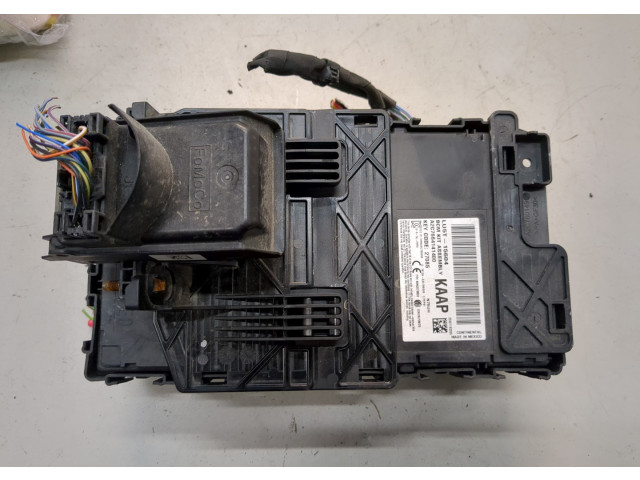 Блок предохранителей  Ford Explorer 2019-2025      LU5T15604   