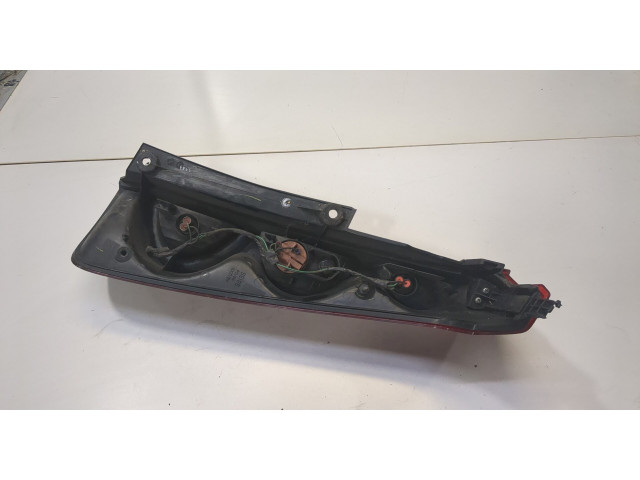 Задний фонарь Nissan Note E11 2006-2013