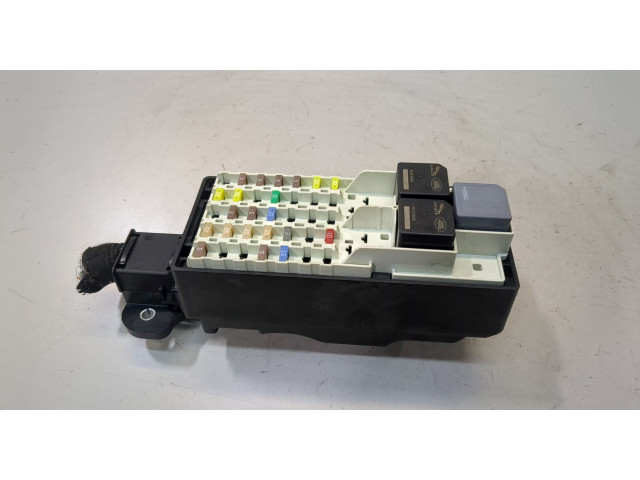 Блок предохранителей Jaguar XE 2015-