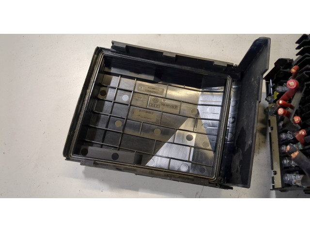 Блок предохранителей Audi Q3 2011-2014