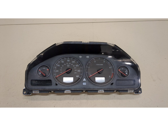 Панель приборов Volvo S60 2000-2009