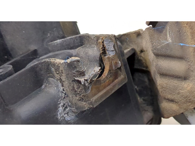 Фара передняя  Lexus IS 2005-2013 левая 