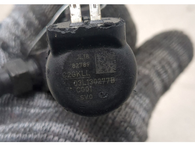 Форсунка топливная Volkswagen Touran 2010-2015 03L130277S