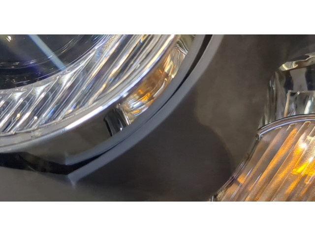 Фара передняя Volvo S40 2004- левая