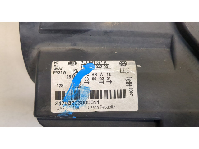 Фара передняя Volkswagen Touareg 2007-2010 левая