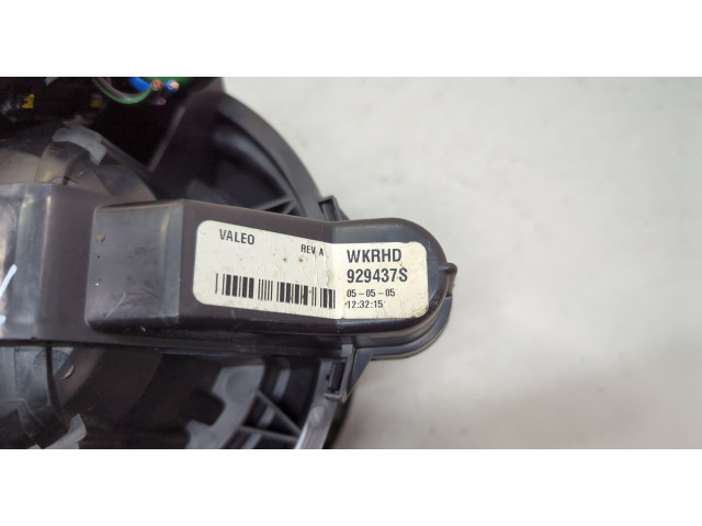 Моторчик печки  Jeep Grand Cherokee 2004-2010        