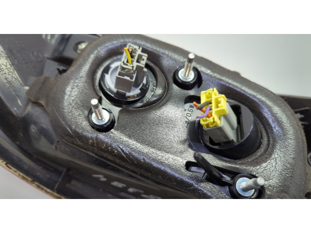 Задний фонарь