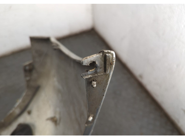 Бампер  Mitsubishi Colt 1996-2004 передний   MR391924