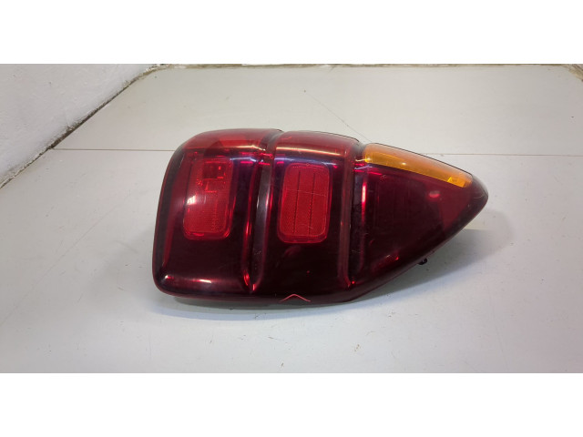 Задний фонарь          