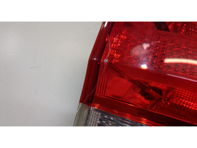 Задний фонарь          