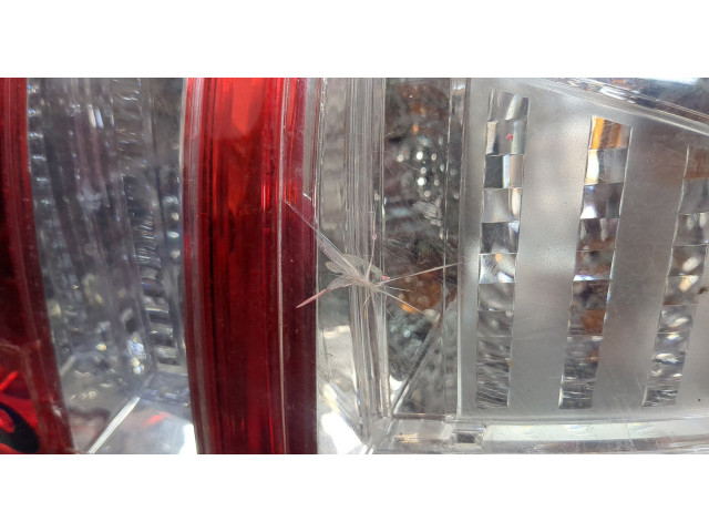 Задний фонарь