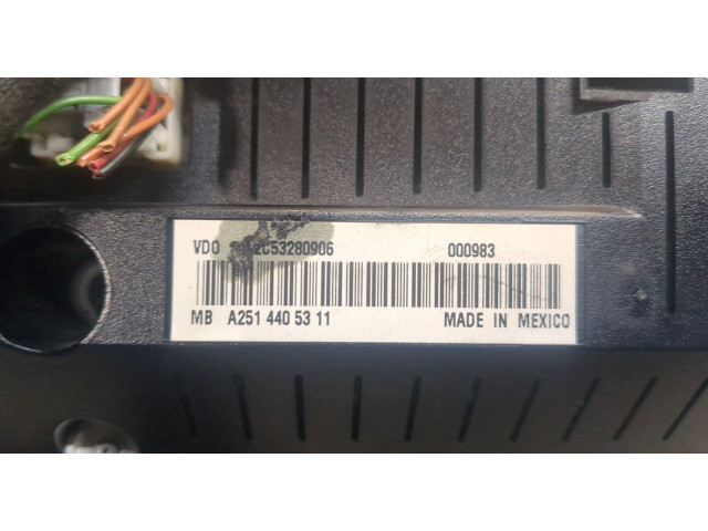 Панель приборов Mercedes R W251 2005- A2514405311