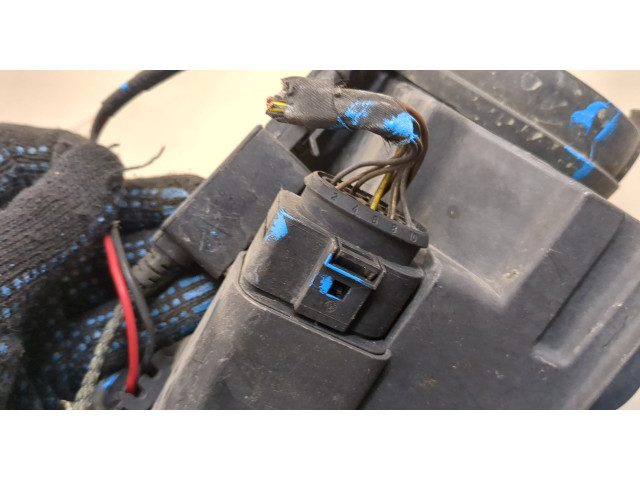 Фара передняя  Volkswagen Passat 6 2005-2010 левая 