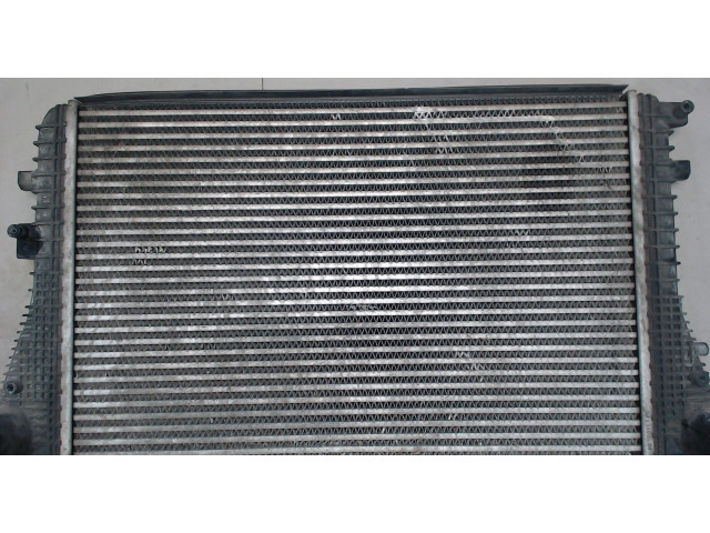 Интеркулер Audi A3 (8PA) 2008-2013 2.0 1K0145803AF