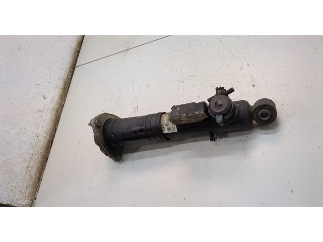 Стойка амортизатора BMW X5 E70 2006-2013 37126779705, 6779705