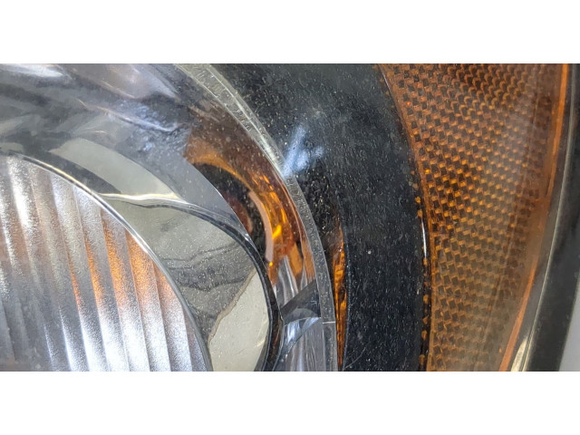 Фара передняя Volvo S40 2004- левая