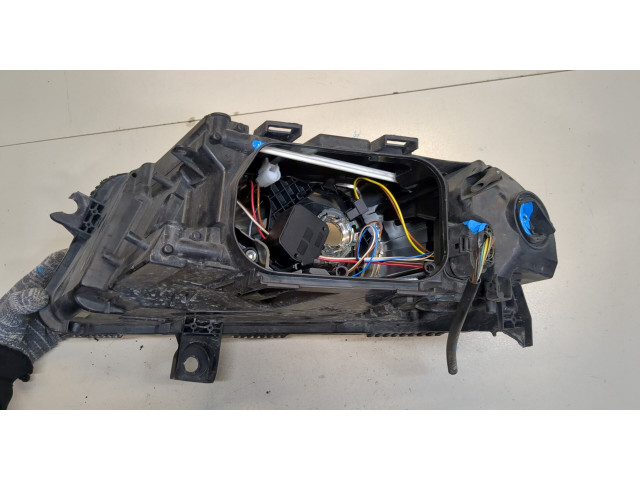 Фара передняя  Audi A6 (C6) 2005-2011 правая 