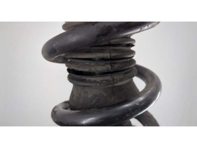 Стойка амортизатора Infiniti FX 2008-2013 E61101CB0C, 540101CB0D