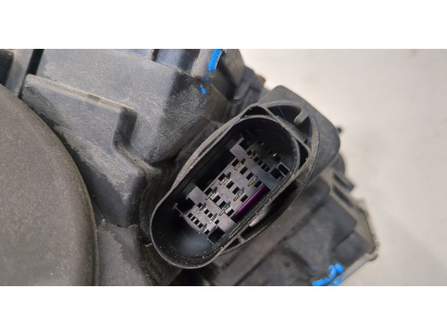 Фара передняя  Volkswagen Passat CC 2012-2017 левая 