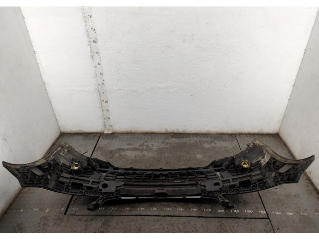 Бампер Mercedes C W204 2006-2015 передний