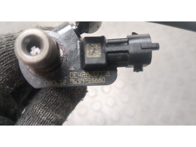 Форсунка топливная  Citroen C-Crosser 2007-2013    1980J8, 0445115025     