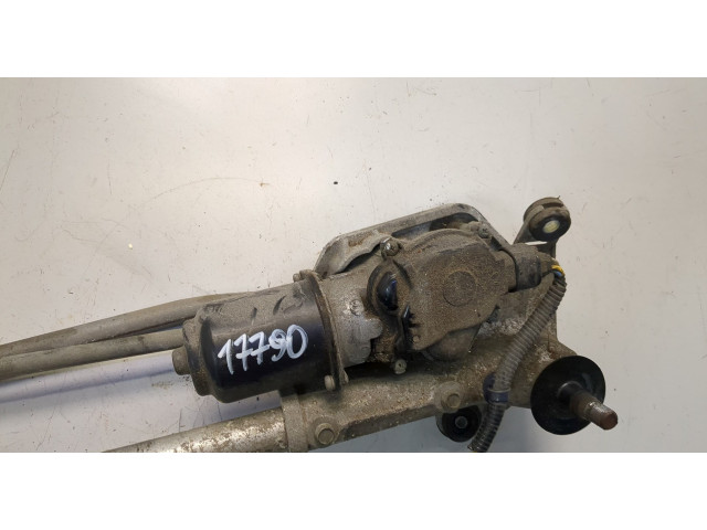 Двигатель стеклоочистителя (моторчик дворников) передний  Acura RDX 2006-2013      