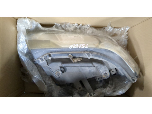 Фара передняя  Land Rover Freelander 2 2006-2014 правая 