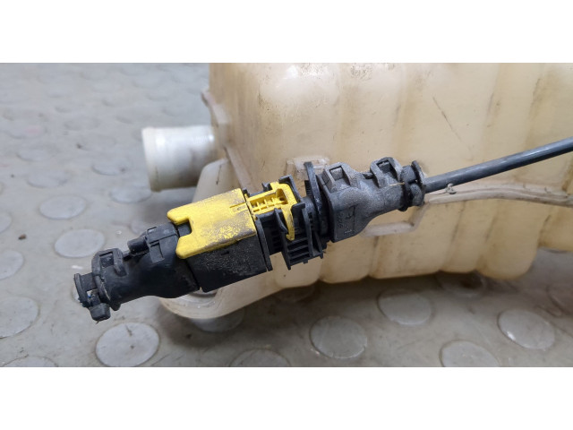 Бачок расширительный  DAF LF 2013-2021 82491273   